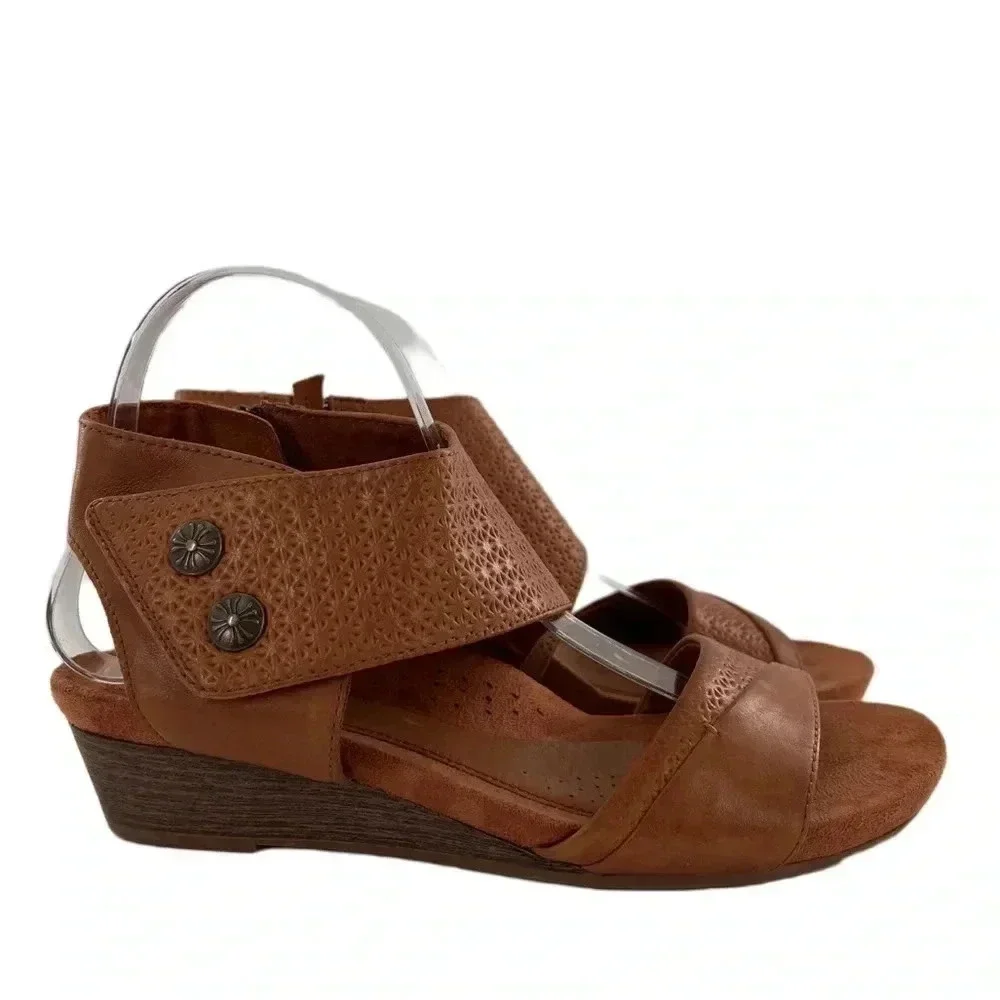 Rockport womens sandals size 9.5 brown leather sticky strap wedges